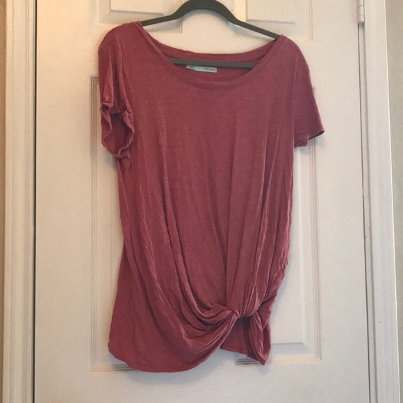 red knotted top - Picture 1 of 2